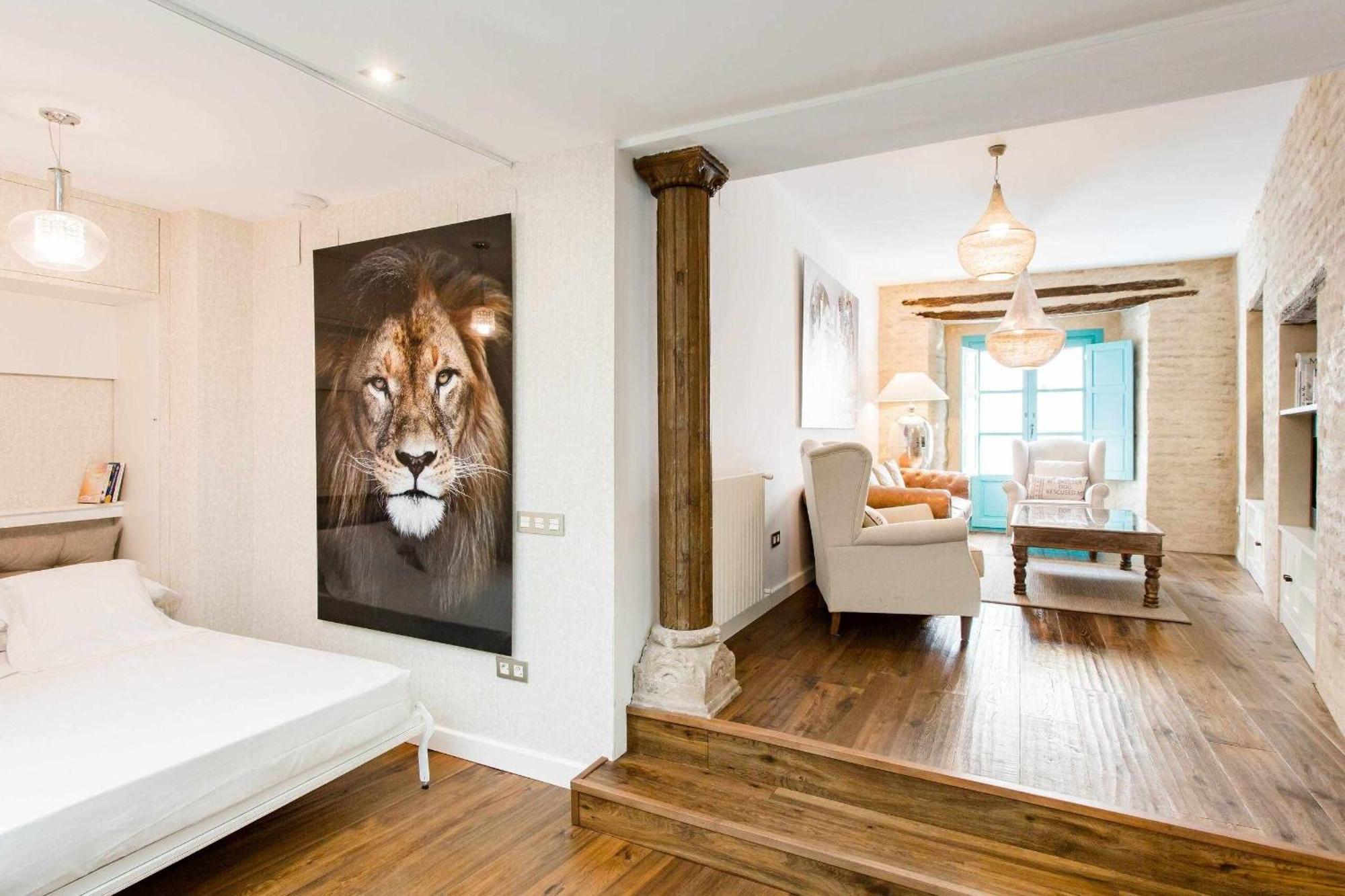 Revitalized Apartment In Historical Building Gerona Exterior foto
